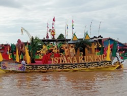 Perahu Hias Kenalkan Keindahan Sungai Kalteng