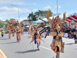Karnaval Budaya Kalteng Dukung Program Wonderful Indonesia