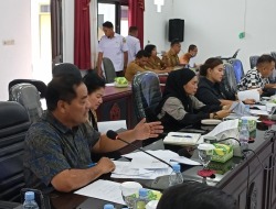 Berdayakan UKM untuk Menyerap Pekerja Lokal