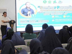 Pj Bupati Kapuas Buka Secara Resmi Seminar Parenting