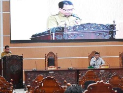 Pj Bupati Kapuas Hadiri Paripurna LKPJ