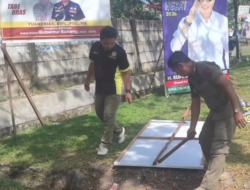 Satpol PP Tertibkan Ratusan Spanduk dan Baliho