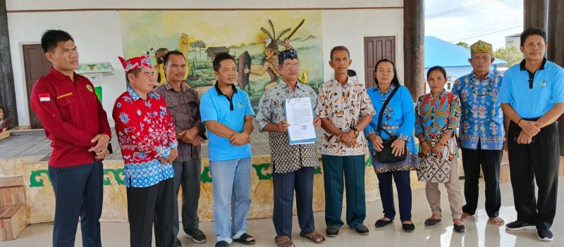 Umat Hindu Kaharingan