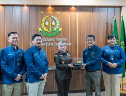 Kunjungi Kajati Dua Provinsi, PLN Kalselteng Perkuat Sinergi Untuk Mendukung Program Melistriki Hingga Pelosok Negeri