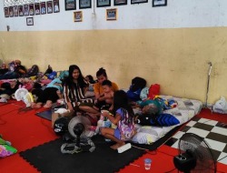 Rumah Tergenang Air, 139 Warga Mengungsi di Posko SD Negeri 1 Langkai