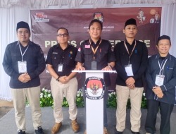 Hari Kedua, KPU Seruyan Terima Berkas Pencalonan Akhmad Pajriannor-Totok sebagai Cabup dan Cawabup