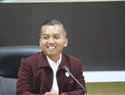 Beda Pilihan Boleh, Tapi Jangan Bermusuhan