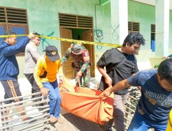 Geger! Seorang Pria Tewas Terjepit Pintu