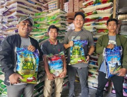 DPRD Mura Salurkan 4 Ton Beras bagi Warga Terdampak Banjir