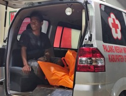 Janda Muda dan Anaknya Ditemukan Tewas Berpelukan