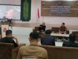Bawaslu Pulpis Gelar Rapat Kerja Teknis Pengawasan Pilkada Serentak