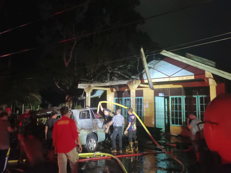terbakar