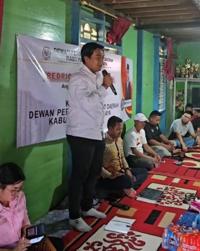 Dewan Mura
