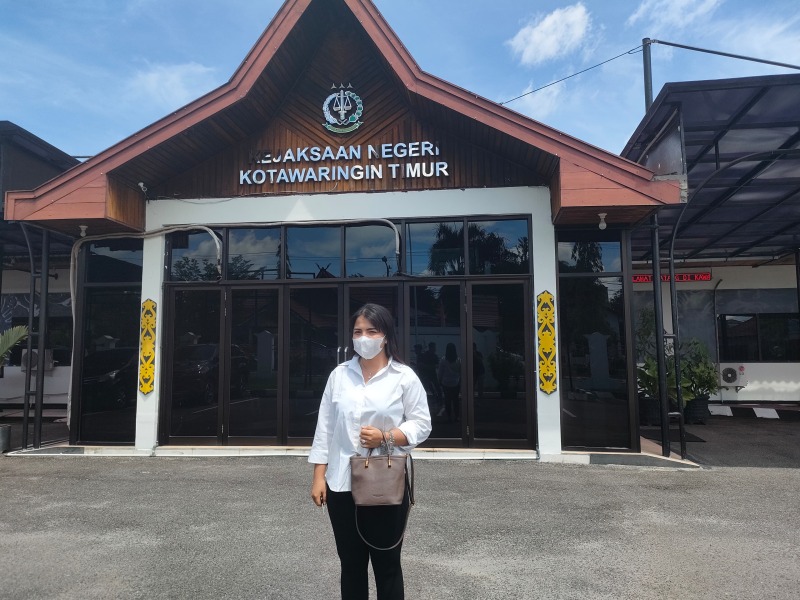 istri j