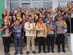 Wakil Kepala Staf Kepresidenan Kunjungi Puskesmas Kasongan I