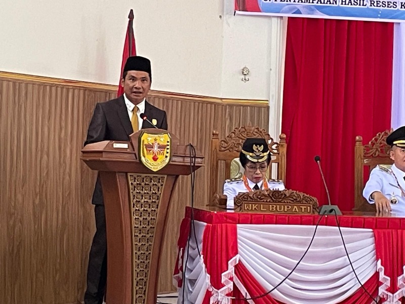 Dewan Gumas