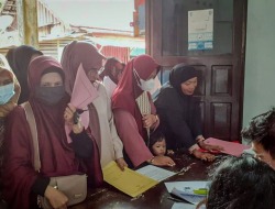 Ratusan Pelaku Usaha “Serbu” Kantor DPKUKMP Palangka Raya untuk Dapatkan BPUM