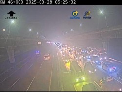 Puncak Mudik Lebaran, Arus Lalin di Tol Japek Padat