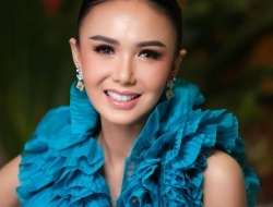 Usia Boleh 52 Tahun, Pesona Yuni Shara Tak Kalah dari Artis Muda
