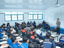 PLN UID Kalselteng Ajak Mahasiswa Teknik ULM Dalami Ketahanan Energi di Bulan Ramadan