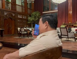 Prabowo Dapat Ucapan Selamat Lebaran dari Erdogan dan Macron