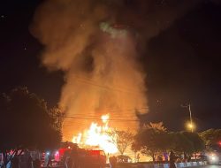 Dua Toko di Jalan G Obos Ludes Terbakar