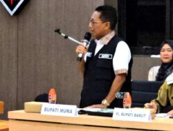 Bupati Mura Sampaikan Laporan Tiga Tahapan Utama Penanggulangan Banjir kepada Gubernur Kalteng