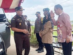 Asisten I Setda Kapuas Sambut Kepala Kejati Kalteng di Peresmian Posko Swasembada Pangan