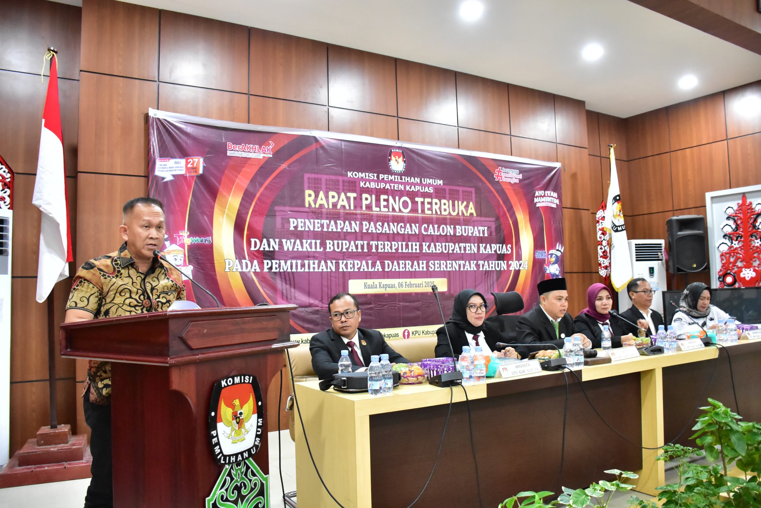 rapat pleno