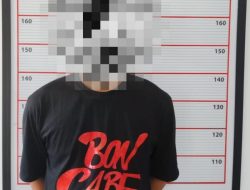 Polisi Ciduk Buruh Pengedar Miras, Puluhan Liter Arak Diamankan