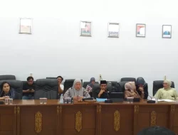 DPRD Barito Utara Gelar RDP dengan PT. Pada Idi Terkait Ganti Rugi Lahan Warga Desa Luwe Hulu