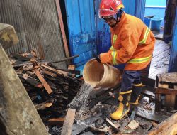 Korsleting Hanguskan Dapur, Nenek Tetap Strong Sampai Teriak Minta Tolong!