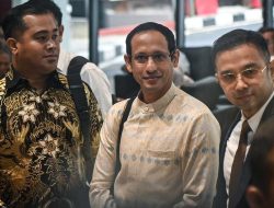 Cegah Nadiem Makarim ke Luar Negeri, Kejagung Dalami Dugaan Korupsi Chromebook Rp9,9 Triliun