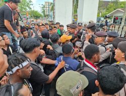 Mahasiswa Demo di DPRD Kalteng, Desak Presiden Cabut IUP Nikel dan Gubernur Stop Deforestasi