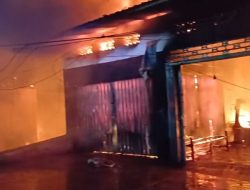 Kebakaran Hebat di Muara Teweh, Enam Rumah dan Tiga Kendaraan Ludes
