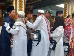 Anggota DPRD Bartio Utara Sambut Kedatangan Jamaah Haji Barito Utara