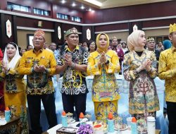 Palangka Raya Raih Juara Kampung Keluarga Berkualitas, Fairid Naparin Hadiri Puncak HAN & Harganas Kalteng