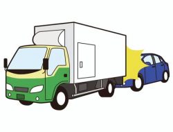 Ertiga Seruduk Truk Fuso Parkir di Pulang Pisau, 4 Orang Luka-Luka