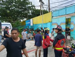 Kabel Box Panel PLTD Baamang Terbakar, Warga Sesak Hirup Asap Pekat Diduga Beracun