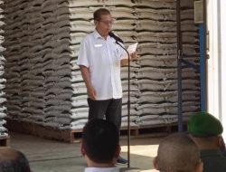 Pemkab Murung Raya dan Bulog Salurkan 39,7 Ton Bantuan Beras ke 3.975 KPM