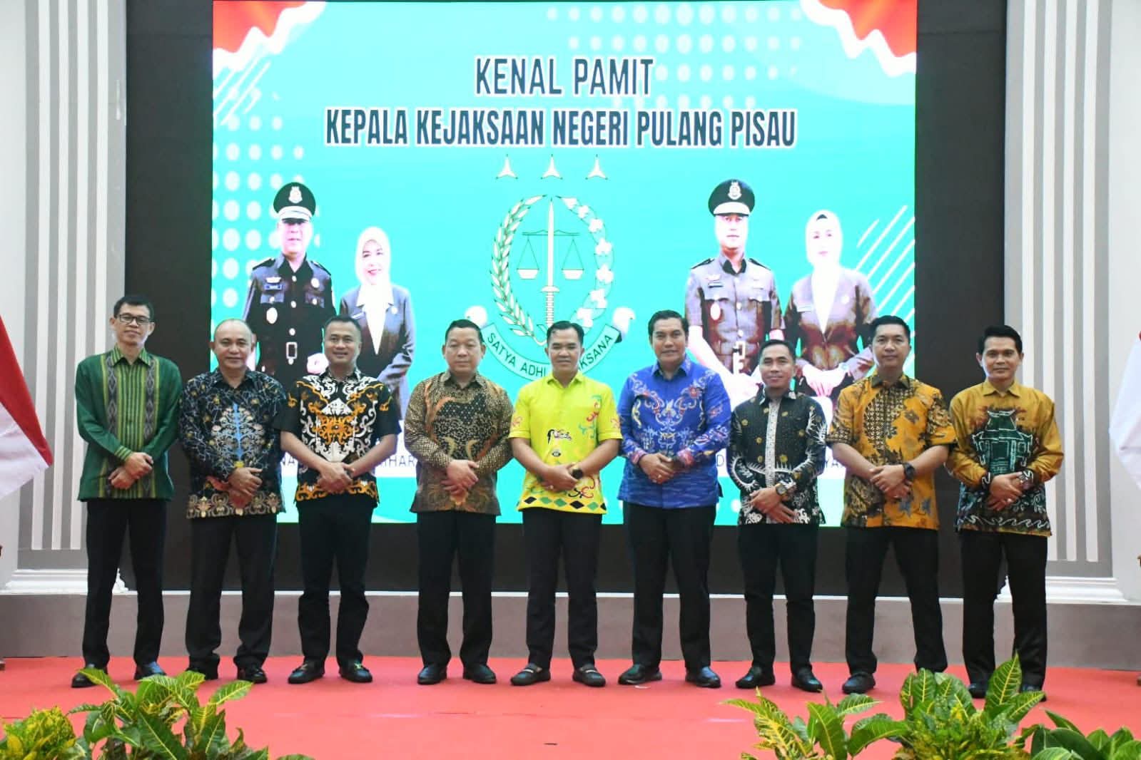 kenal pamit
