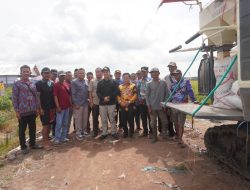 Panen Melimpah, Bupati Pulpis Hadiri Syukuran Petani Desa Mulyasari, Pertanian Harus Tetap Jadi Andalan