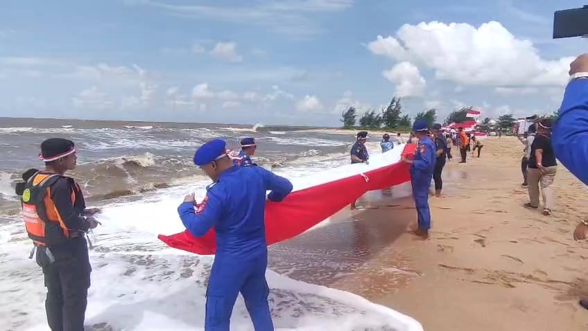 bendera merah putih