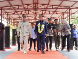 Menteri LH Kunjungi Kalteng, Tekankan Penguatan Sistem Mitigasi Karhutla Berbasis Teknologi dan Komunitas