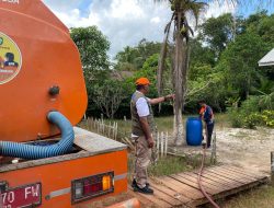 BPBD Kotim Salurkan 12.000 Liter Air Bersih, Atasi Krisis Air di Desa Bagendang Permai