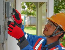 Lebih Puas Pakai Listrik, 4.553 Pelanggan Nikmati Promo Tambah Daya PLN Energi Kemerdekaan
