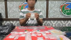 Pengedar Narkoba di Gunung Mas Ditangkap, Polisi Temukan 213 Paket Sabu di Plafon Rumah