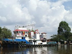 Warga Desa Menjalin Bantah Tuduhan Preman dan Pembajak Tugboat