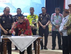 Bupati Katingan Hadiri Penandatanganan Perjanjian Kinerja Koperasi Merah Putih Adhyaksa