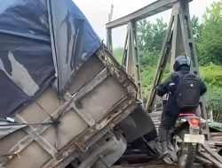 Jembatan Sementara Sei Lenggana Kerap Jebol, Warga Pertanyakan Keseriusan Kontraktor
